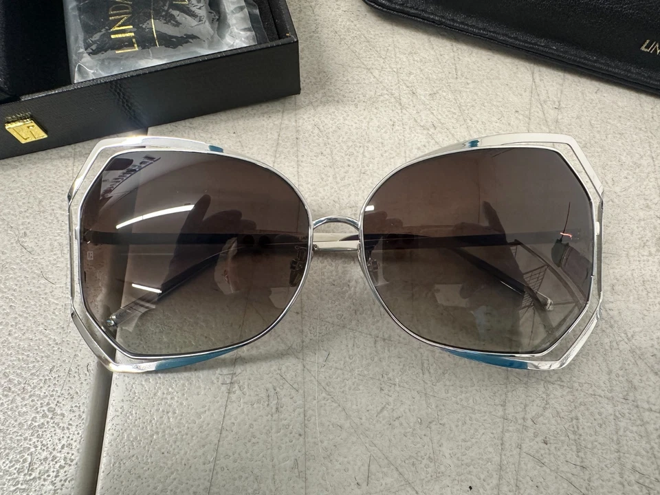 Linda Farrow - 695 C5 Oversized Sunglasses - White Gold - USED EXCELLENT - Image 2 of 4