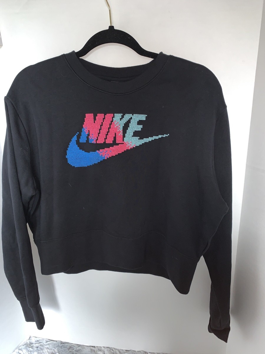 nike cropped sweatshirt in black all over logo print