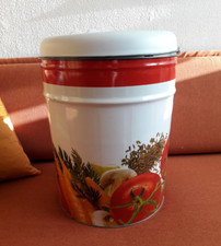 Sitztonne aus Metall mit Sitzkissen - gebraucht- Höhe 44cm D = 32cm