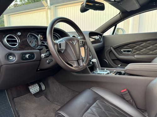 Bentley Continental GT 6.0 W12 Twin Turbo Mulliner 4-Motion - Bild 11 von 21