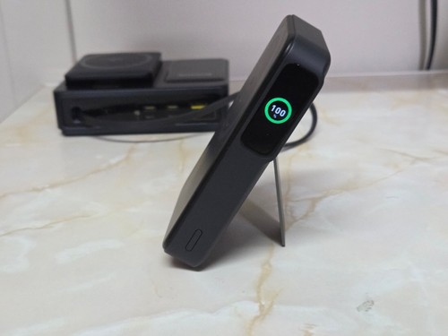 Anker MagGo Power Bank Qi2 15W Fast MagSafe Compatible Mobile Charger 10,000mAh* - 第 23/24 張圖片