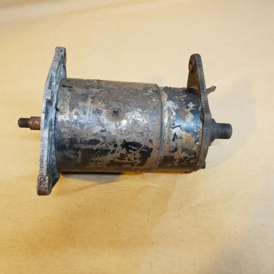 Генератор MG MGB Midget Austin Healey Triumph Lucas 22715K C40 датированный 1975 годом изготовитель оборудования - Изображение 4 из 4