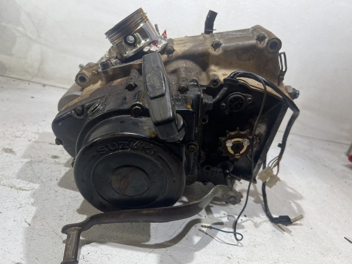 1985 SUZUKI QUADRUNNER 250 LT250E 2X4 ENGINE MOTOR BOTTOM