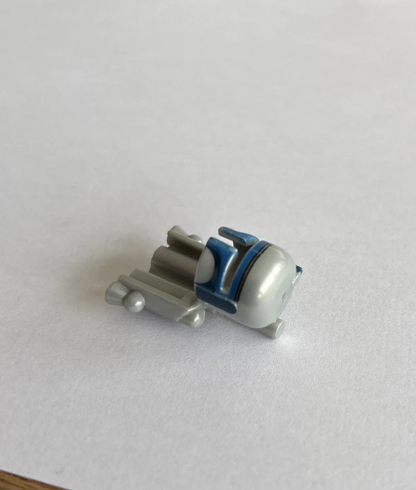 Lego Jango Fett Minifigure Sw0053 and Young Boba Set 7153 - Image 4 of 4