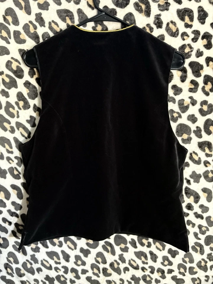 Vintage 90s Karen Scott Christmas Velvet Embroidered Vest Women's Size M Black - Image 2 of 4