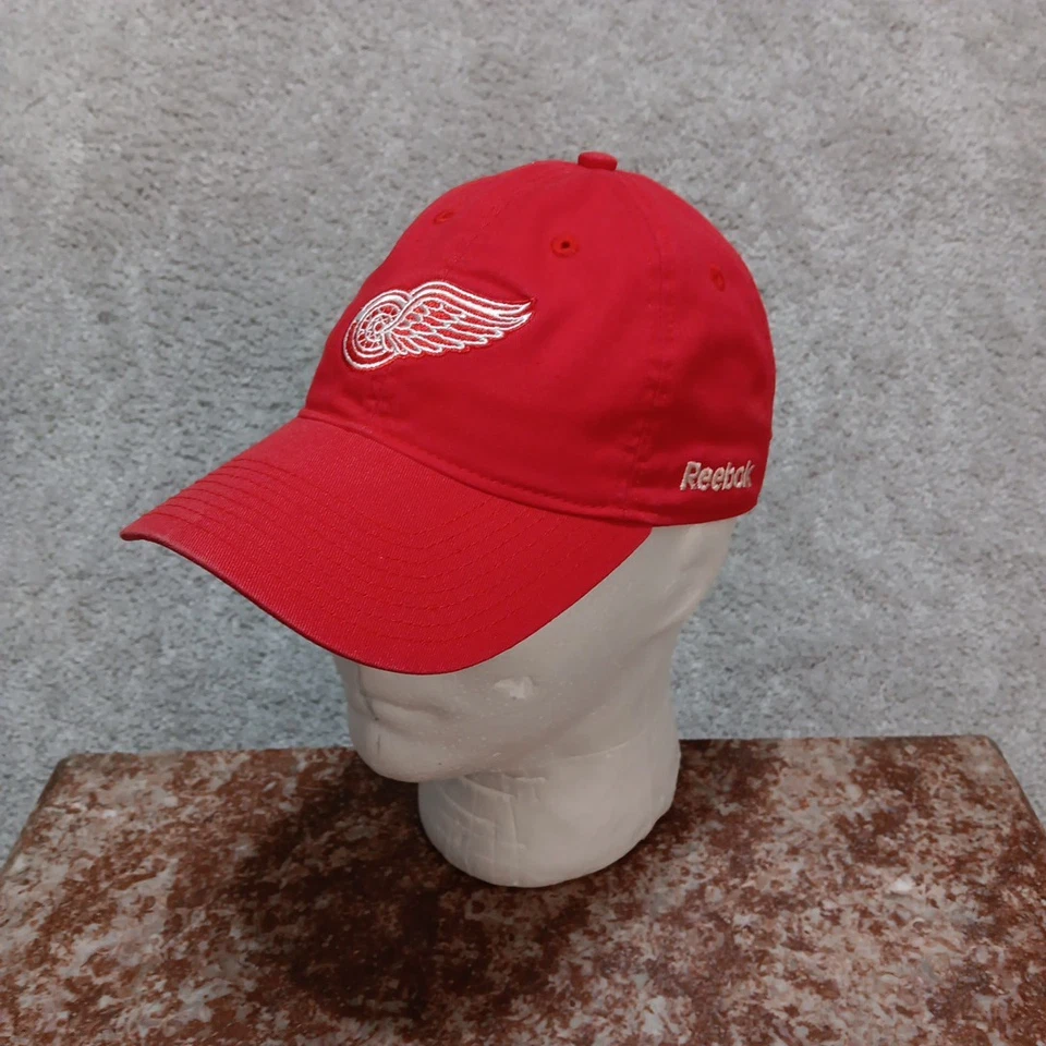 VINTAGE Detroit Red Wings Hat Cap Red White NHL Hockey Logo Reebok #5 Lidstrom - Image 3 of 4