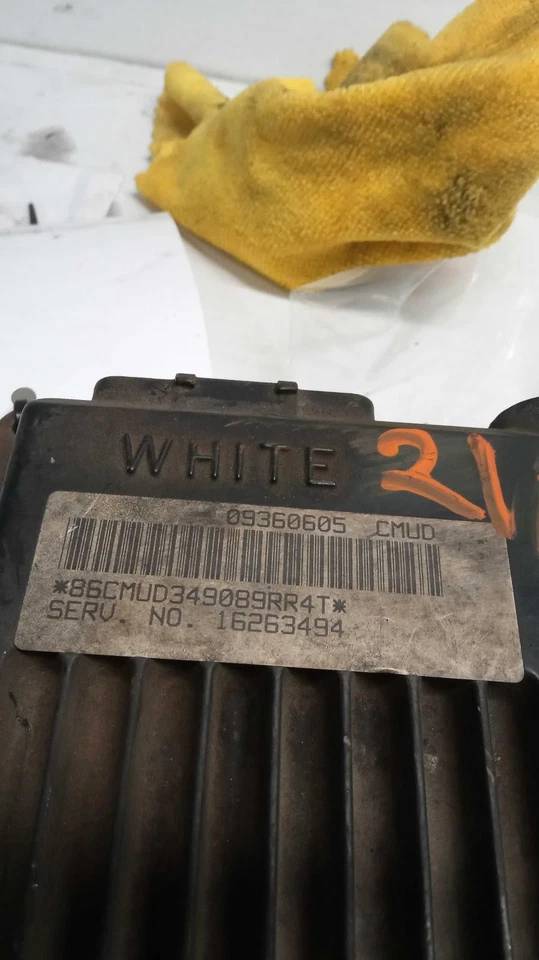 Б/у модуль управления двигателем (ECM) подходит: 1999 Chevrolet Blazer s10/jimmy s15 Elect - Изображение 2 из 4