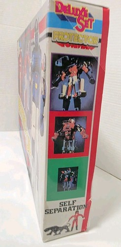 1980's Vintage PROTECTOR Self Separation Robot Deluxe Set - Picture 6 of 9