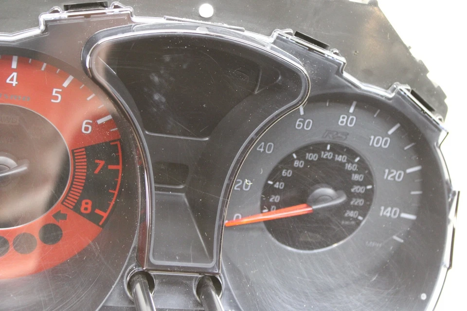 Nissan Juke Nismo RS 2014-2017 A/T velocímetro 71 k 4 ft3B OEM LS87 Foto 3 de 4