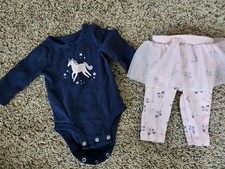 Carters 2 Piece Set Girls Size 3 Months Unicorns  bxD 