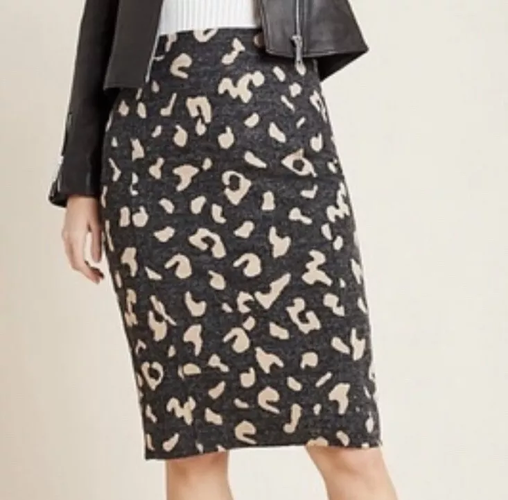 Knit leopard print pencil clearance skirt