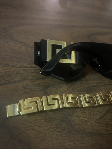 Gianni Versace vintage Sunglasses T74 w/ICONIC gold Plated Greek Key Bracelet - Picture 17 of 21