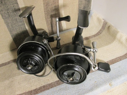 (2) Vintage Garcia Mitchell 300 Spinning Reels Made In France-Extra Spool - Picture 4 of 7