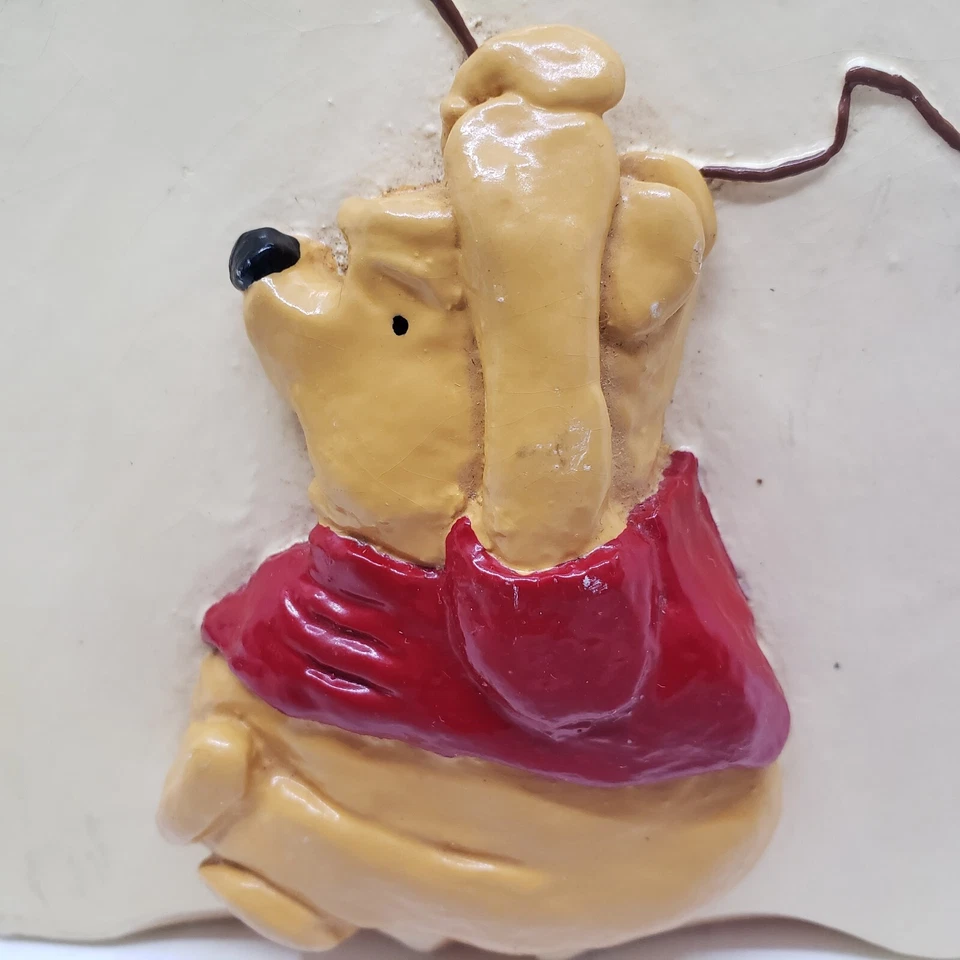 Disney Winnie The Pooh Green Balloon Hanging Wall Art 6.75 in Nursery Decor Foto 3 de 4