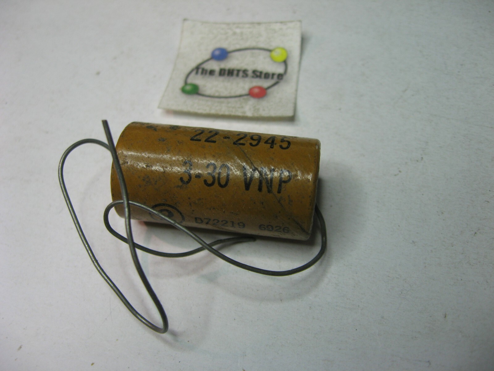 NonPolarized NP Electrolytic Capacitor 3uF 30V Zenith 222945