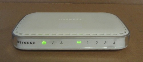 Netgear DG834G V3 54 Mbps Wireless ADSL Firewall Router mit 4 Ports 100 MB Switch - Bild 1 von 7