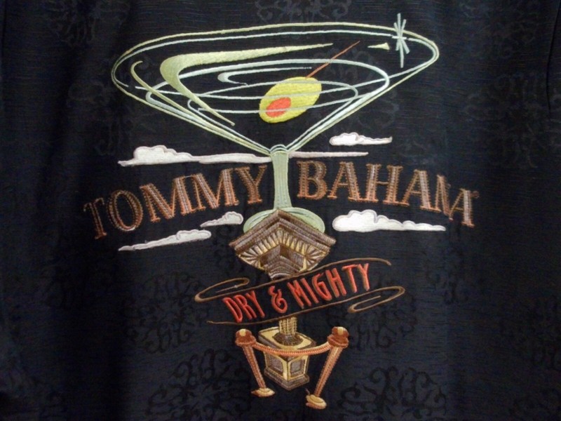 NWOT TOMMY BAHAMA EMBROIDERED 100% SILK "DRY & MIGHTY" MENS CASINO BOOZE SHIRT L