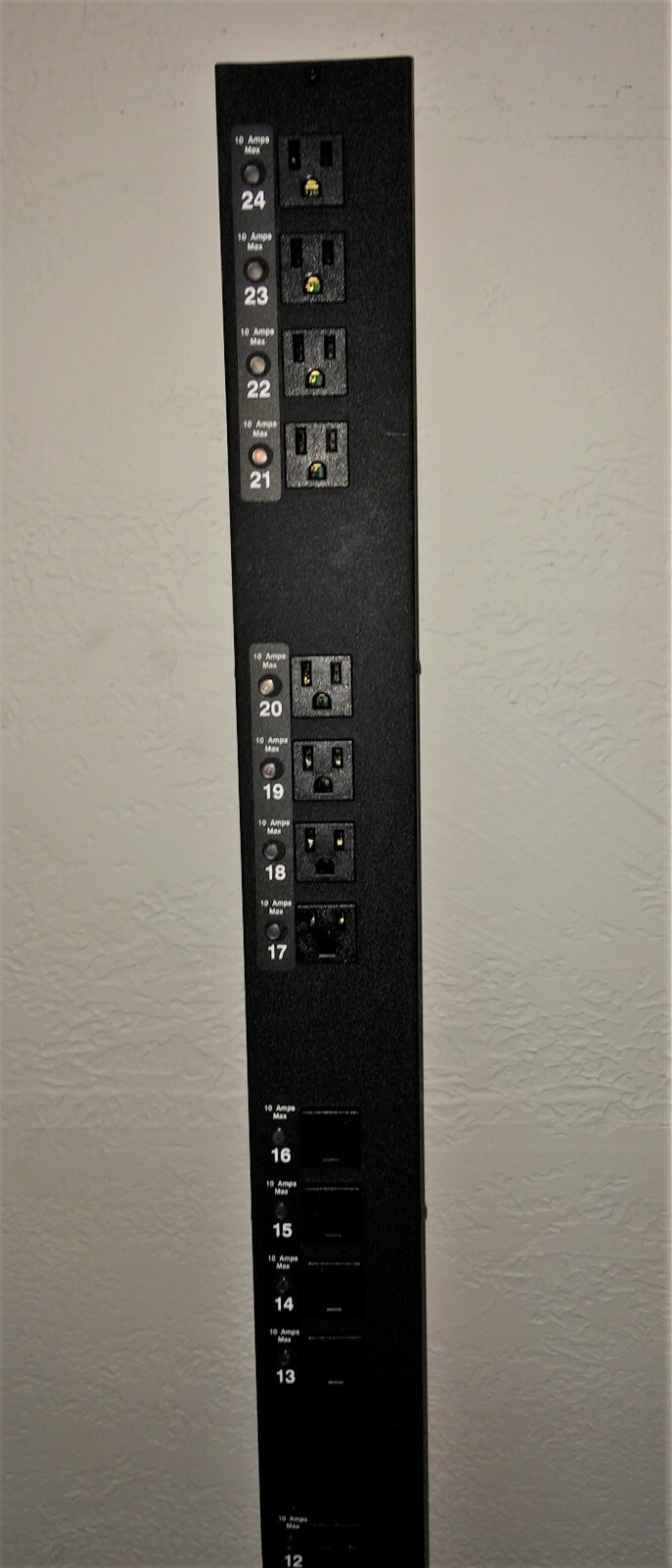 Picture 2 of 6