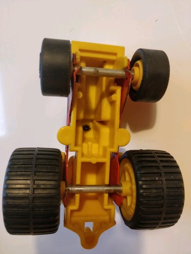Vintage Tonka Tractor, Die Cast And Plastic - Picture 4 of 4