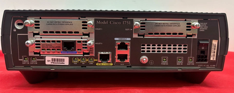CISCO SERIES 1700 ROUTER WIRED  1751 (NO POWER CORD) 5 AVAILABLE - Image 2 of 4