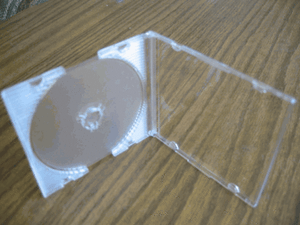600-3-034-MINI-CD-DVD-CASE-W-FROSTY-CLEAR-TRAY-JS34