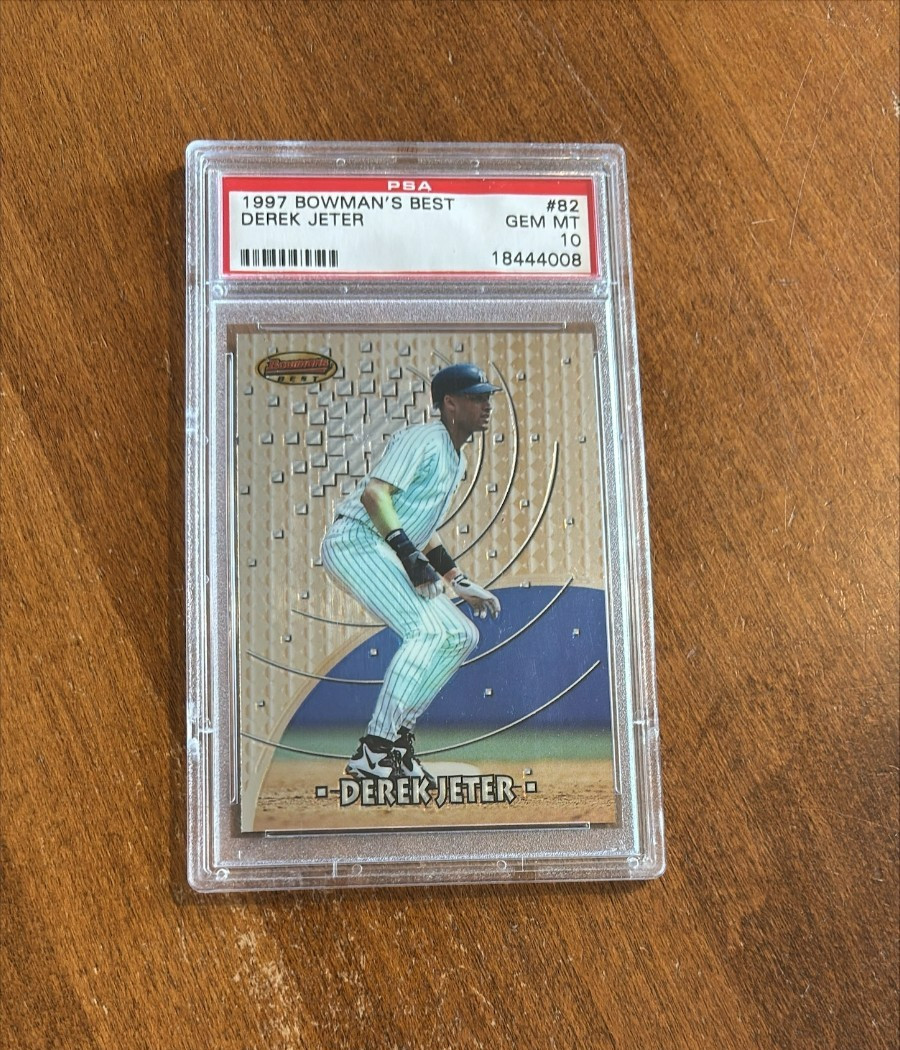 Derek Jeter 1997 Bowman's Best #82 New York Yankees HOF PSA 10