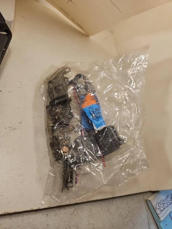 Nuevo kit de altavoces OEM Ford F3UF-18814-AA 1990s Econline Van Truck solo un altavoz Foto 2 de 4