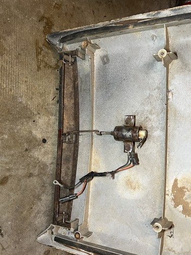 80 81 1980 1981 GM Camaro Z28 Air Induction Hood Scoop AND ACTUATOR/SOLENOID - Picture 10 of 14