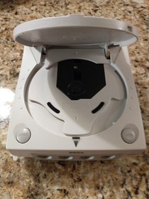 VA1 Sega Dreamcast Console complete in box with 4 game bundle