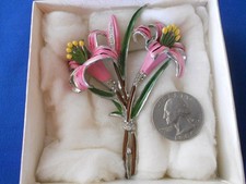 Vtg CORO Trembler Pink Enamel Lily Pin Brooch