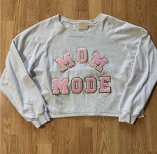 Judith March Women  s Mom Mode Cropped Sweatshirt Size Medium