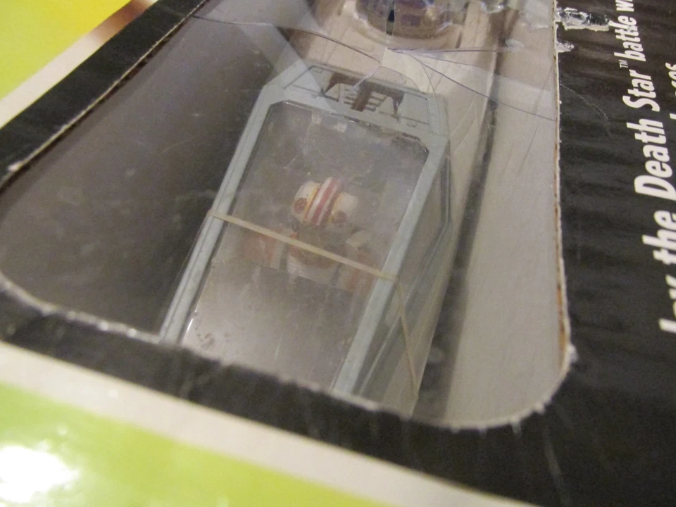 STAR WARS Power of the Force Electronic Power FX X-Wing Fighter BOX Never Opened Foto 3 de 4