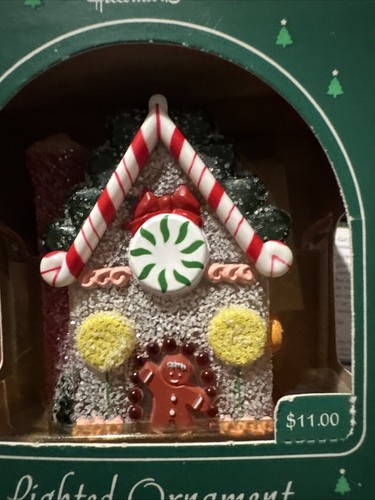 Vintage Hallmark Keepsake Sugarplum Cottage 1984 Lighted Christmas Ornament - Picture 4 of 4