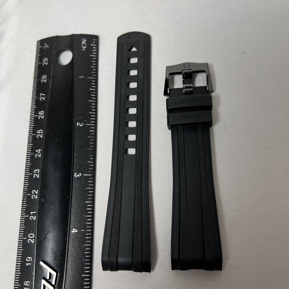 Omega Seamaster 21mm Black Rubber Watch Band CVZ010979 Black 
