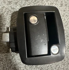 Southco R3 Push to Close Latch