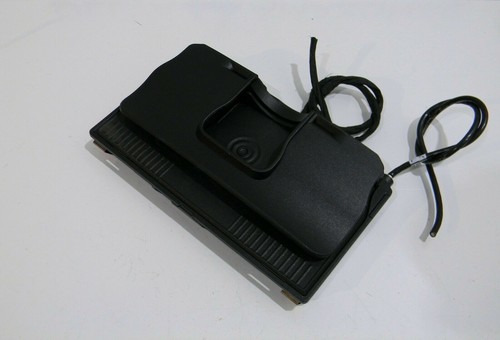 BMW G30 G31 G11 G12 RR12 RR11 RR31 Ladegerät Charging Device Wireless iPhone - Picture 2 of 4