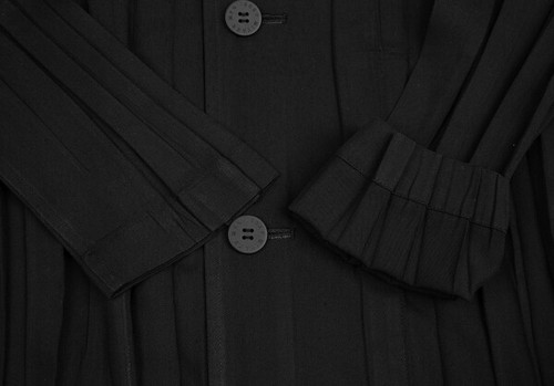 ISSEY MIYAKE MEN Poly Erased Pleats Jacket Size 4(K-124893) - Picture 6 of 12