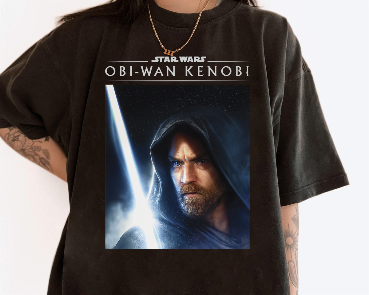 Star Wars Obi-Wan Kenobi Big Face Lightsaber Unisex Adult T-shirt
