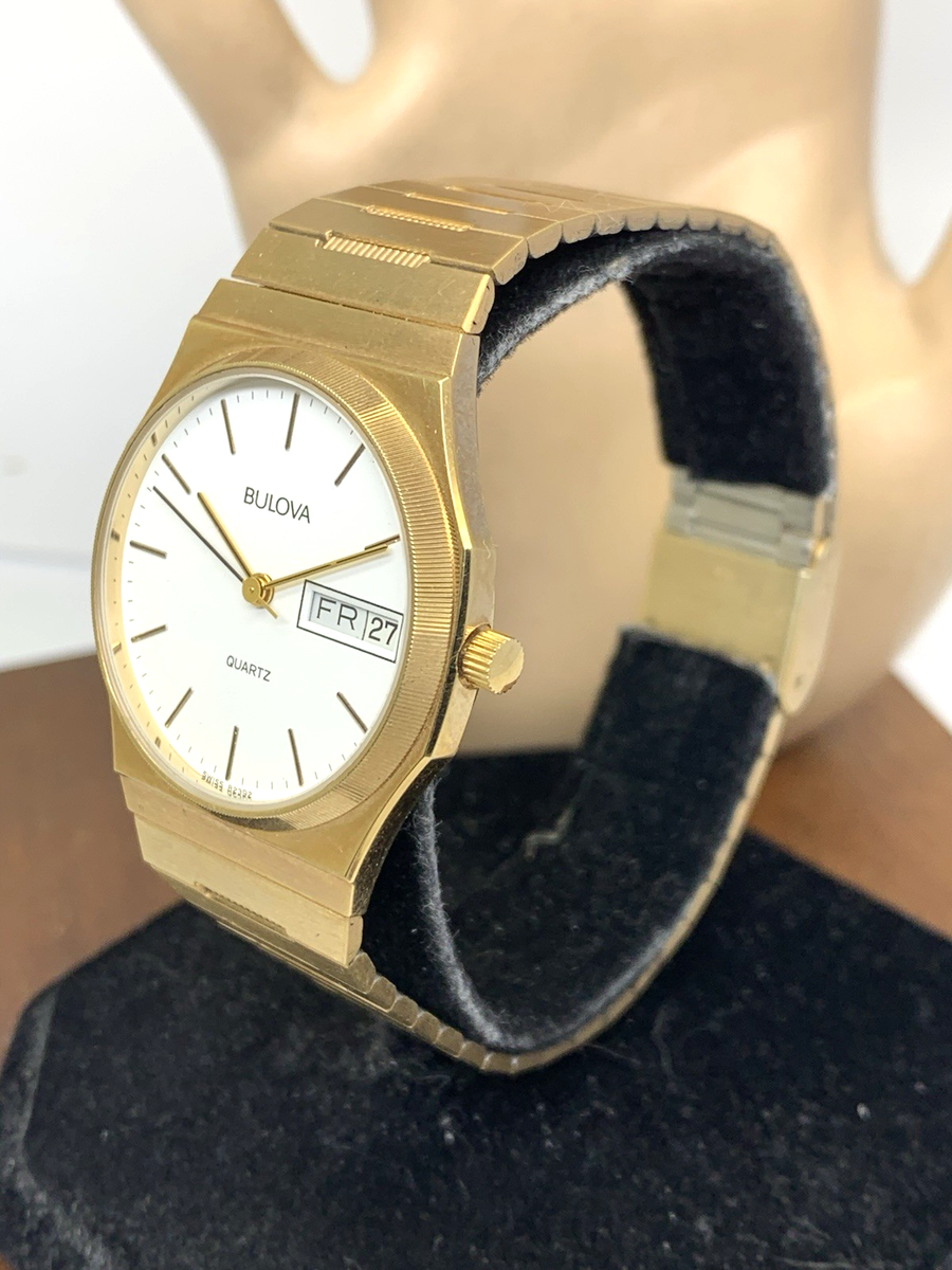 Bulova Men's Watch Vintage 1983 P3 Swiss Quartz Day Date 82392