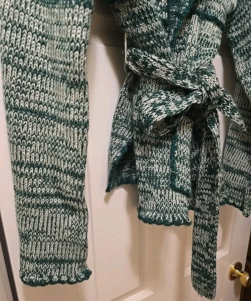 Vintage Green & White Gormay Cardigan Sweater w/Tie Double Knit - Image 4 of 4