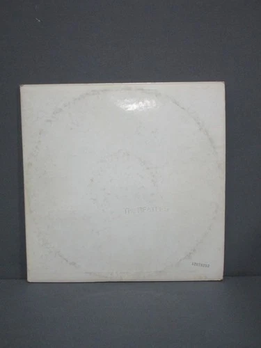 Beatles "White Album" #A2078252 W/PICS/POSTER 2LP 33 RPM Vinyl Record VG+(90)
