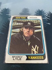 1974 Topps - Sparky Lyle #66 - FREE SHIPPING