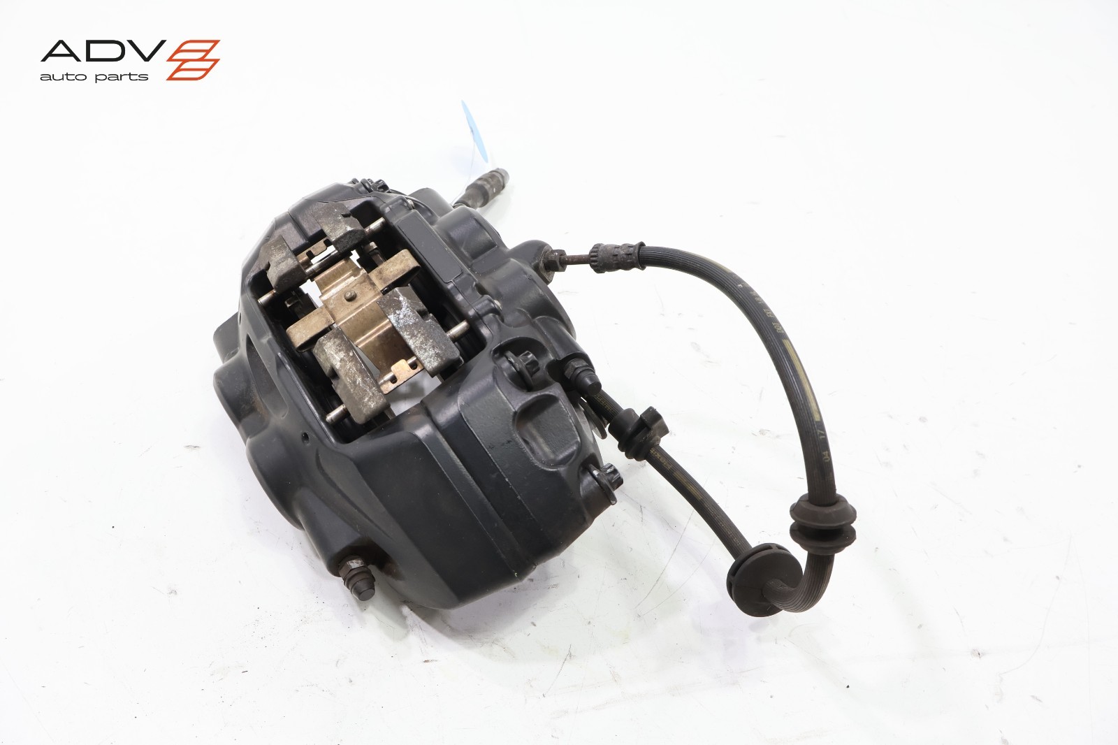 2014 - 2020 BMW i8 I12 FRONT RIGHT PASSENGER SIDE BRAKE CALIPER OEM