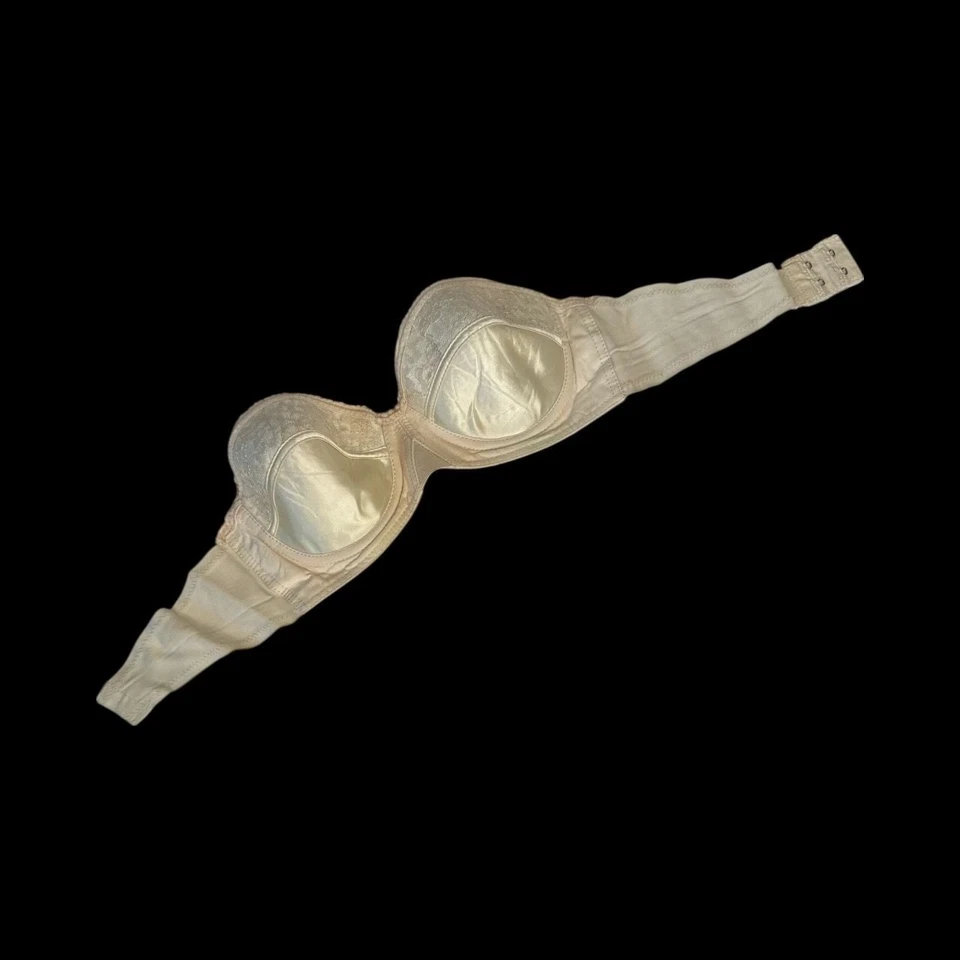 Sujetador bala vintage sin tirantes con superposición de encaje y copas de satén 28 A Foto 3 de 4