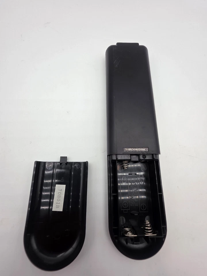 Magnavox 5 CD Changer/Player Remote Control 70801b - Untested - Image 3 of 4