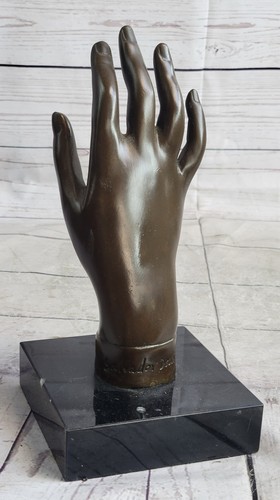 Fesselnde Salvador Dali inspirierte Bronzeskulptur: Geschenk der helfenden Hand der Frau - Bild 1 von 10