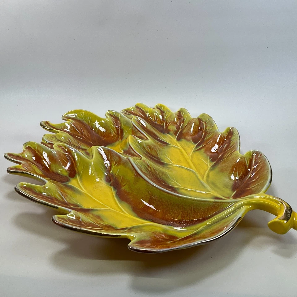 California Pottery Three Leaf Dish #806 - VERY LARGE Colorful MCM - Image 4 of 4