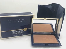 NEW w/ box ALEXANDRA DE MARKOFF Powder Finish Creme Makeup  88 1/2  **SOLD AS-IS