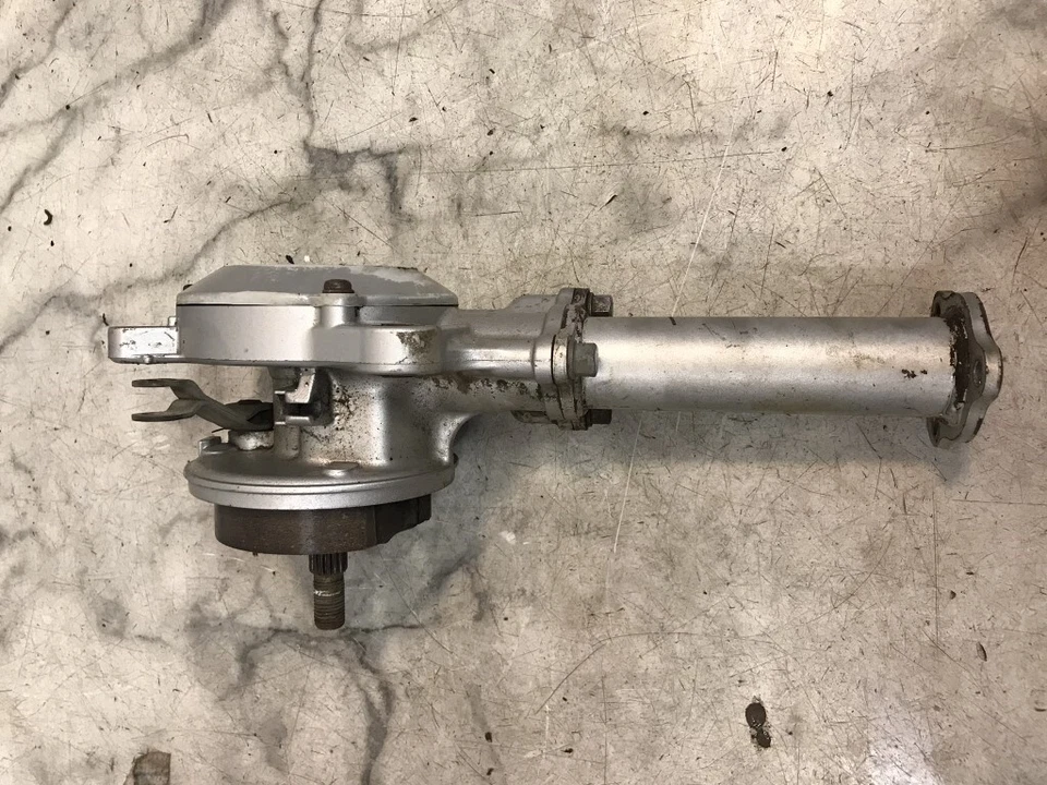 81 Yamaha LC50 LC 50 Champ Scooter Trasero Trasero Final Eje de Transmisión Diferencial  Foto 2 de 4