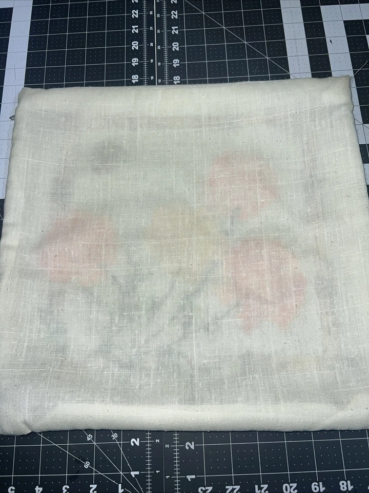 Bucilla Needlecraft Nuevo en Paquete Bambú Crisantemos Almohada Kit Artesanal 2476 ¡Completado! Foto 3 de 3